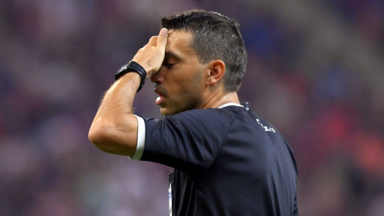 Arbitrii din Liga 1 au trecut la treabă! Azi au început testele fizice și așteaptă a doua testare de COVID-19