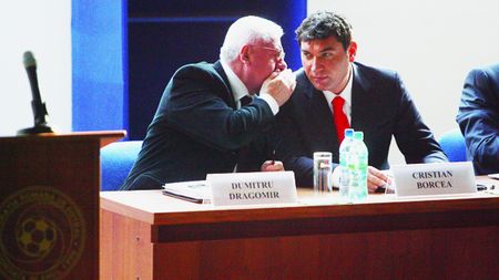 "Atentat" la selecționer!** Cine va deține controlul în fotbalul românesc?