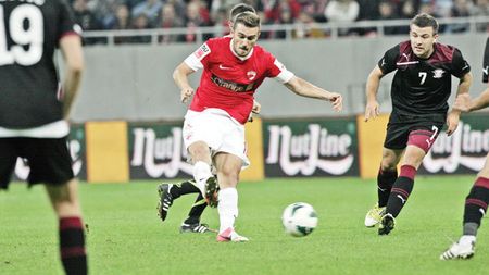 Bonetti explică renașterea lui Alexe:** "Poate da 20 de goluri pe sezon!" Mutarea care salvează un jucător ce părea pierdut