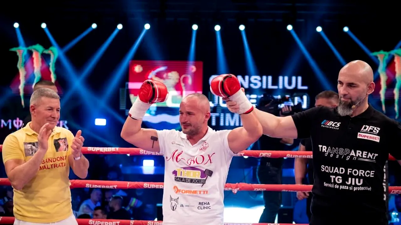 Atmosferă de vis la Timișoara! Daniel Corbeanu, originar din orașul de pe Bega, a avut parte de o retragere de vis la Gala Dynamite Fighting Show: KO spectaculos în runda a doua | FOTO & VIDEO