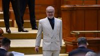 Cum a intrat Gigi Becali în politică. Personajul celebrul care l-a băgat în Parlament. „Apoi, s-a certat cu el. Nu poate să aibă șef”
