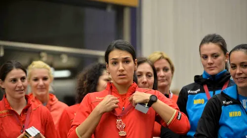 Votați Cristina Neagu, cea mai bună handbalistă a lumii în 2015! Cu cine se luptă starul României pentru supremație