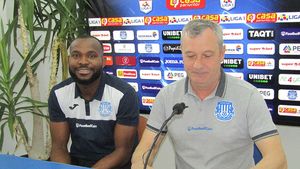 Mircea Rednic, înainte de meciul cu Sepsi: ”Fiecare punct contează în play-out. Ar fi extraordinar să începem cu o victorie, dar și un egal ar fi bun”