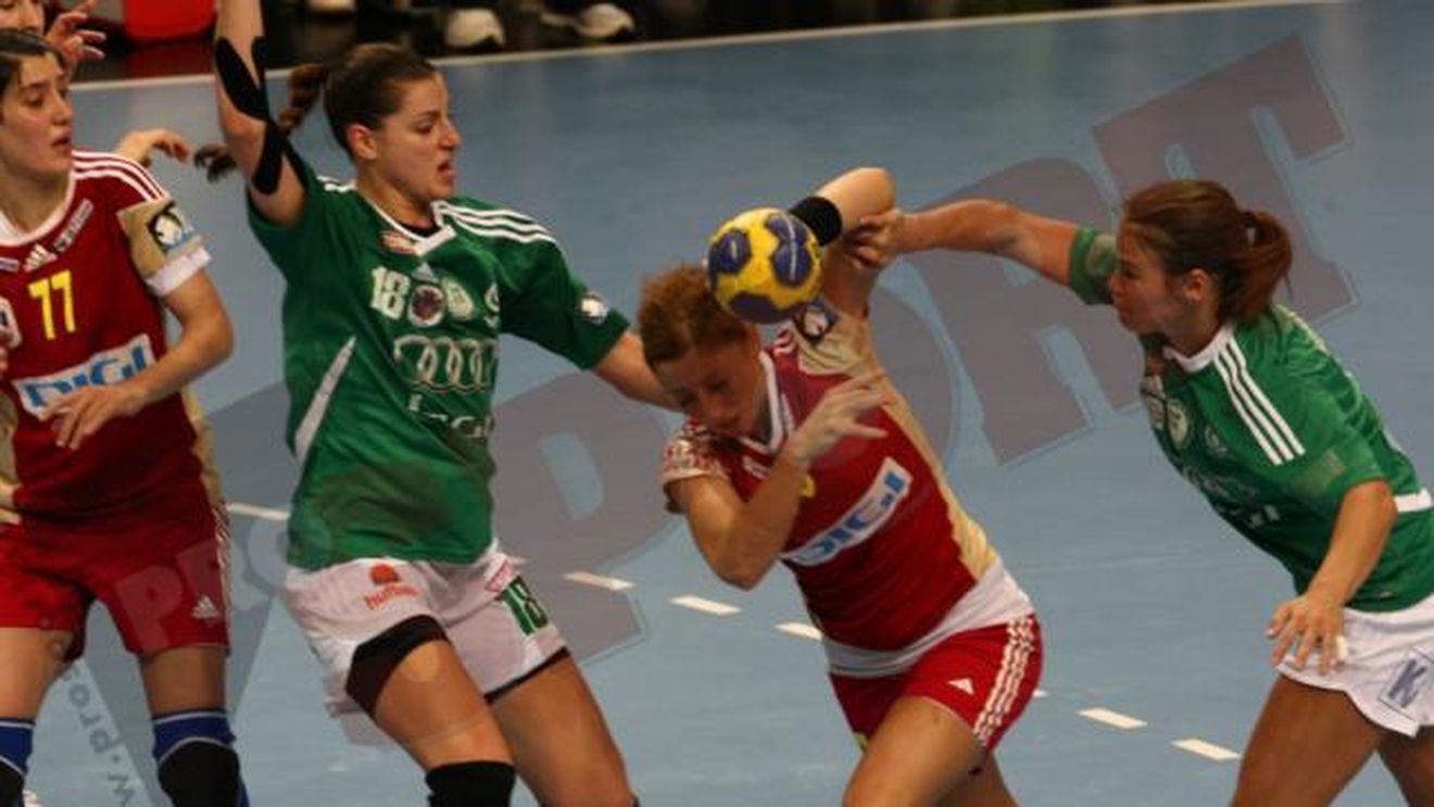 Finala a rămas doar un vis!** Gyor-Oltchim 31-23! Fetele lui Voina au ratat calificarea în ultimul act! Transmite-le un mesaj