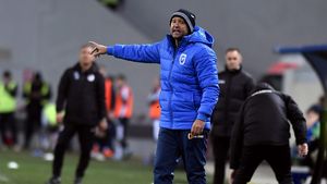 Corneliu Papură, atac violent la adresa Mediașului: "Oamenii de la Gaz Metan aud voci tot timpul! Nu mă pasionează clovnii de acolo!" De ce a considerat meciul "o bizarerie"