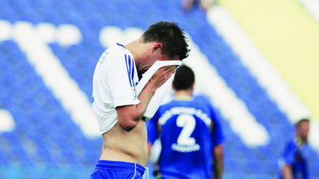 Veni sfârșitul lumii!** Vezi ce datorii are Craiova și ce jucători vor pleca! Cum stau "granzii"?