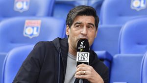 FCSB, comparată cu o echipă de Liga Campionilor. Antrenorul lui Lyon a dat verdictul