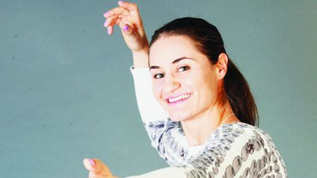 Monica Niculescu se dezlănțuie într-un interviu savuros:** "Locul meu e pe marile scene!"