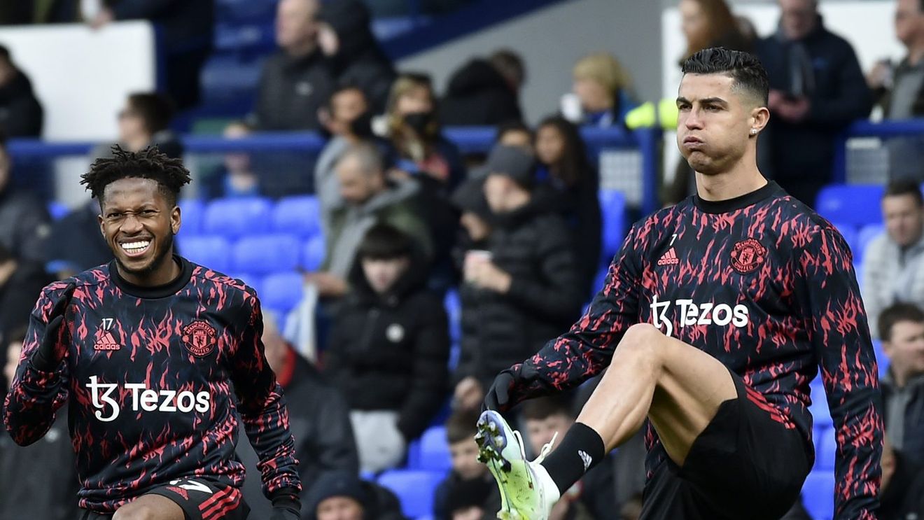 Decizia pe care o aștepta o lume întreagă a fost luată: ce a hotărât Manchester United în legătură cu scandalul în care Cristiano Ronaldo a lovit peste mână un puști cu autism și i-a dărâmat telefonul!