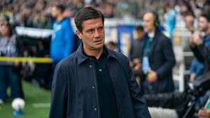 Cristi Chivu îi poate băga 25 de milioane de euro în conturi lui Dan Șucu