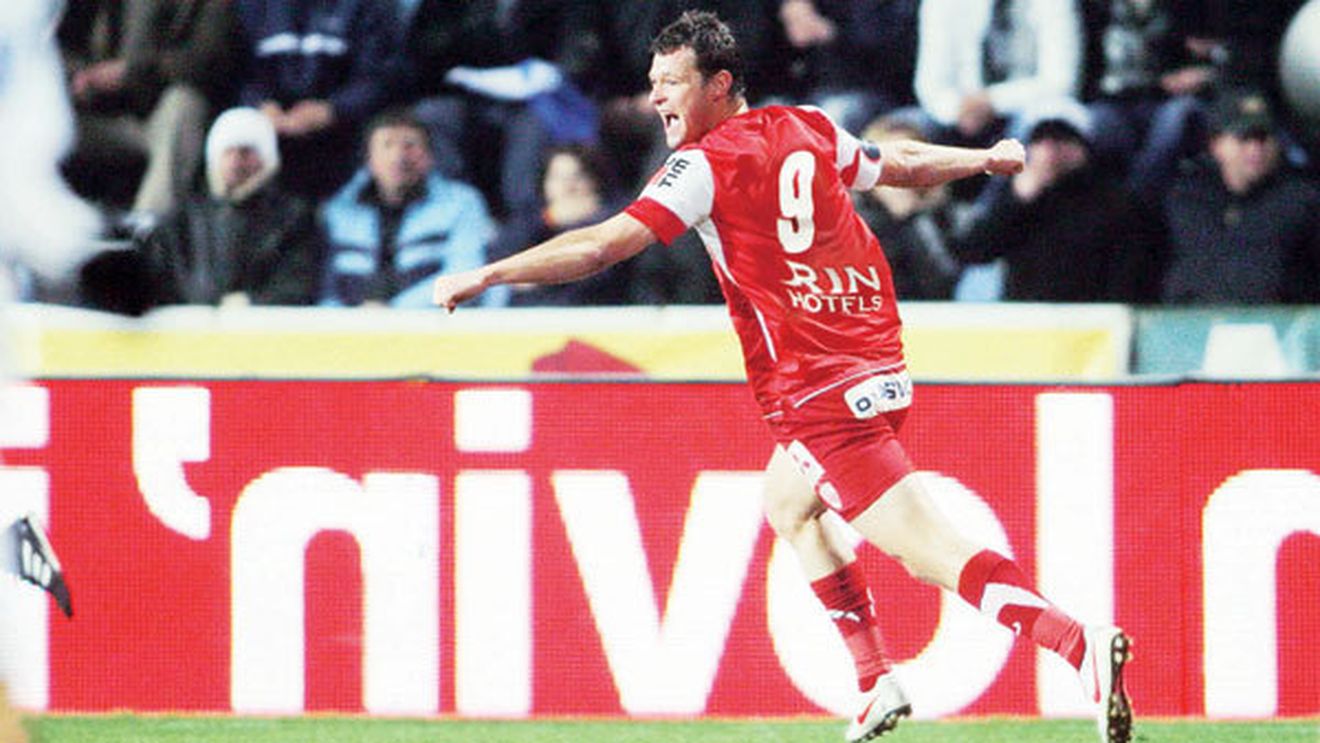 Niculae pleacă după Supercupă!** Un fost antrenor al lui Dinamo l-a convins cu un salariu regesc: 500.000 euro