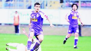 Luchin salvează apărarea lui Dinamo!** Cele 4 posturi pe care le poate acoperi noul "jolly-joker" al lui Ciobi