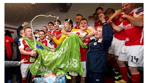 Saint Patrick's Athletic FC a câștigat campionatul Irlandei după o pauză de 14 ani