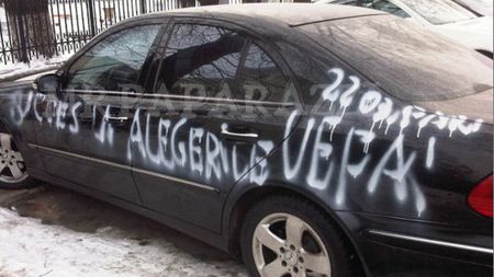 ''Știu cine mi-a vopsit mesajele pe mașină**, mi-a trimis și scrisori cu însemne satanice"