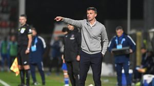 Fotbalistul de la FCSB care l-a uluit pe Ovidiu Burcă, antrenorul rivalei Dinamo: „E cel mai bun din România”