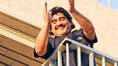 Asaltat și după 20 de ani!** Maradona este un adevărat zeu în Napoli