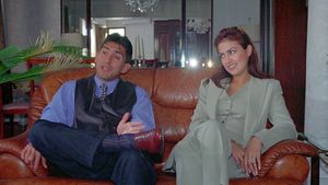 Poveste de film: Ilie Dumitrescu și-a părăsit prima nevastă pentru „sosia” Monicăi Bellucci! A cucerit-o pe Letiția Badea cu un tablou de Grigorescu! | GALERIE FOTO