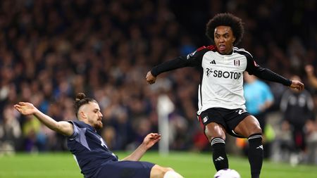 Postecoglou a greșit când l-a titularizat pe Drăgușin cu Fulham. Verdictul dat de un fost fundaș central. VIDEO