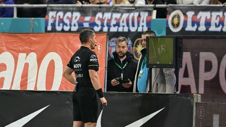 Fază controversată! Kovacs a dat lovitură de la 11 metri pentru FCSB după ce a fost chemat de VAR, spre furia oltenilor