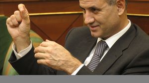 George Copos a reacționat la nici 24 de ore de la marele anunț făcut de Daniel Pancu. Ce a spus omul de afaceri despre revenirea la Rapid, în Liga 1!