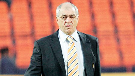 Hizo are probleme în defensivă