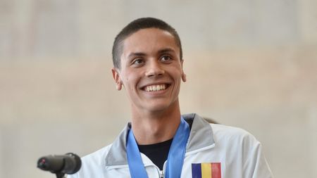 Înotătorul David Popovici, pe urmele Larisei Iordache! Nominalizat la titlul de "Cel mai bun tânăr sportiv european" în sporturile de vară