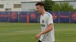 Primele imagini cu Luca Stancu la FCSB! Modul inedit în care a fost primit de noii colegi