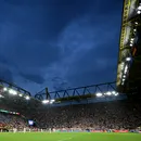 De ce au fugit speriați la vestiare fotbaliştii danezi, când furtuna s-a dezlănțuit la meciul cu Germania de la Dortmund! Povestea terifiantă pe care o cunosc ei: ce a pățit un jucător după ce a fost lovit de un fulger!
