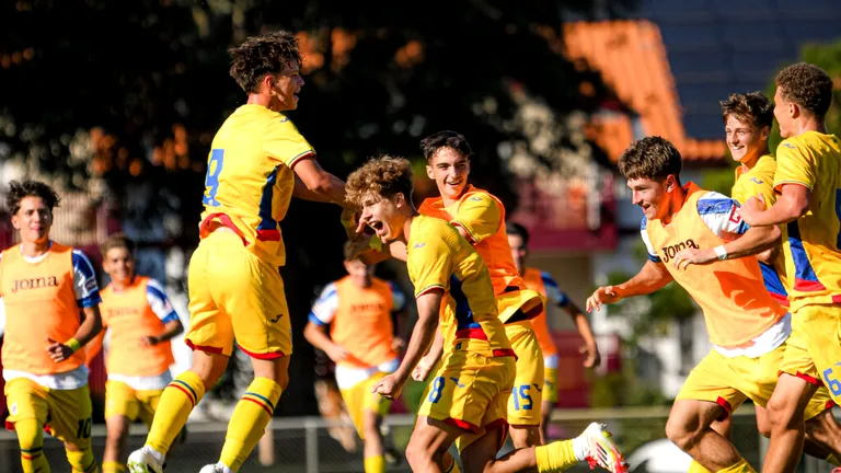 România U17 începe pregătirile pentru Cupa Mondială cu două meciuri amicale. Doi jucători care au evoluat în Liga 2 în sezonul recent încheiat, pe lista convocaților