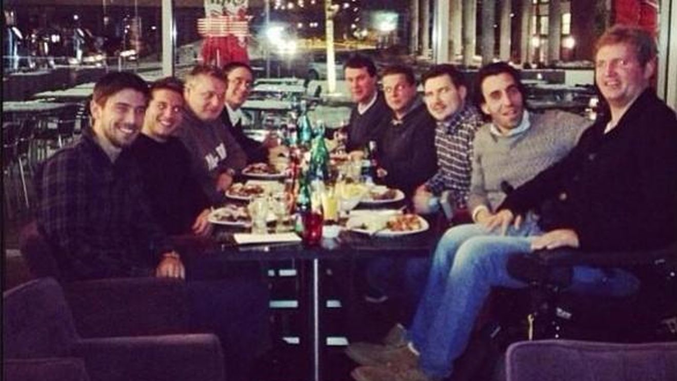 Neșu a revenit în Olanda pentru continuarea tratamentului! Prietenii i-au pregătit o surpriză