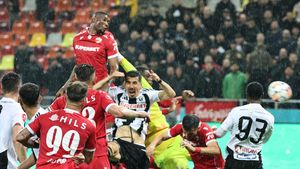 Nebunie în Dinamo - U Cluj 1-3 iar Rapid e aproape out din Europa și în acest sezon! Lista fotbaliștilor lui Ioan Ovidiu Sabău care au punctat masiv în bătălia esențială cu „câinii roșii”