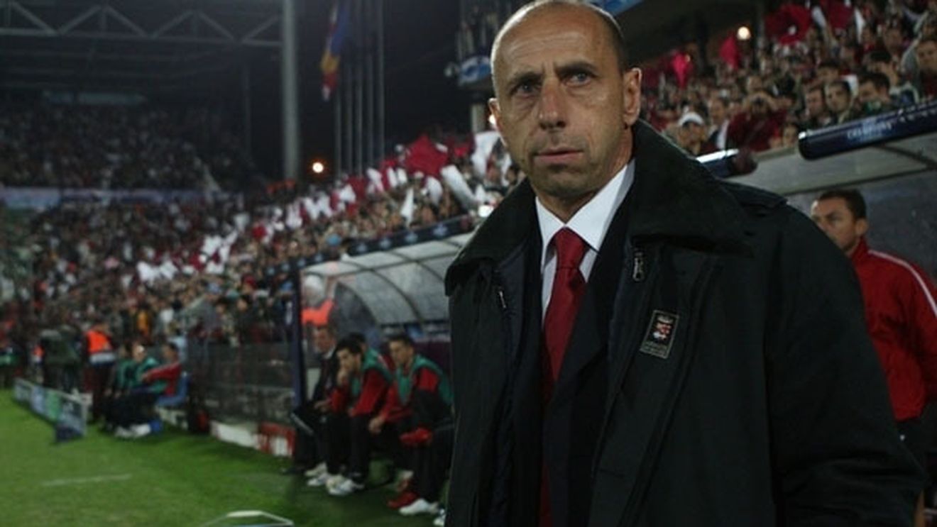 Sabău a demisionat! EXCLUSIV Trombetta, noul antrenor al lui Poli