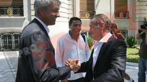 "Bergodi e o nucă tare pentru Gigi!** Nu l-a ascultat deloc până acum!"