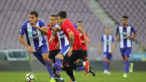 Meciul de după fluierul final. Popa: "Chiajna a primit primă de 30.000 de euro, la noi motivația lasă de dorit". Ion Moldovan: "Pe teren a fost o singură echipă" 