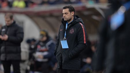 Mihai Teja: "Așa vreau să arate echipa pe teren!". Cum a ajuns Hora să bată penalty-ul, cazul Gnohere și o primă explicație pentru "dispariția" lui Stoian: "Asta e problema pe care o are, dar cred că am greșit și eu"