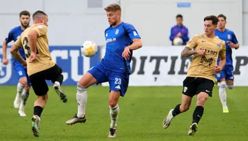 Încep să plece jucătorii de la FCU Craiova. Clubul a anunțat despărțirea de Vlad Pop