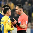 „România furioasă”. Presa din Olanda vine cu o variantă șoc: Danny Makkelie a dat penalty, dar decizia a fost întoarsă, de fapt, din camera VAR!