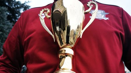 FABULOS! Rapid și-a recuperat trofeul după 23 de ani. Unde se pierduse Cupa României: „Pur și simplu nu m-am putut despărți de ea" | EXCLUSIV