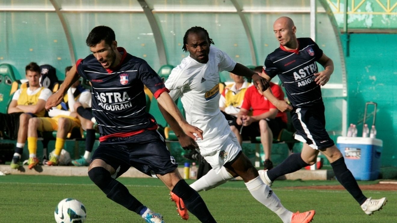 Soluții în plus pentru Contra! OFICIAL: Alexandru Benga a semnat cu Petrolul