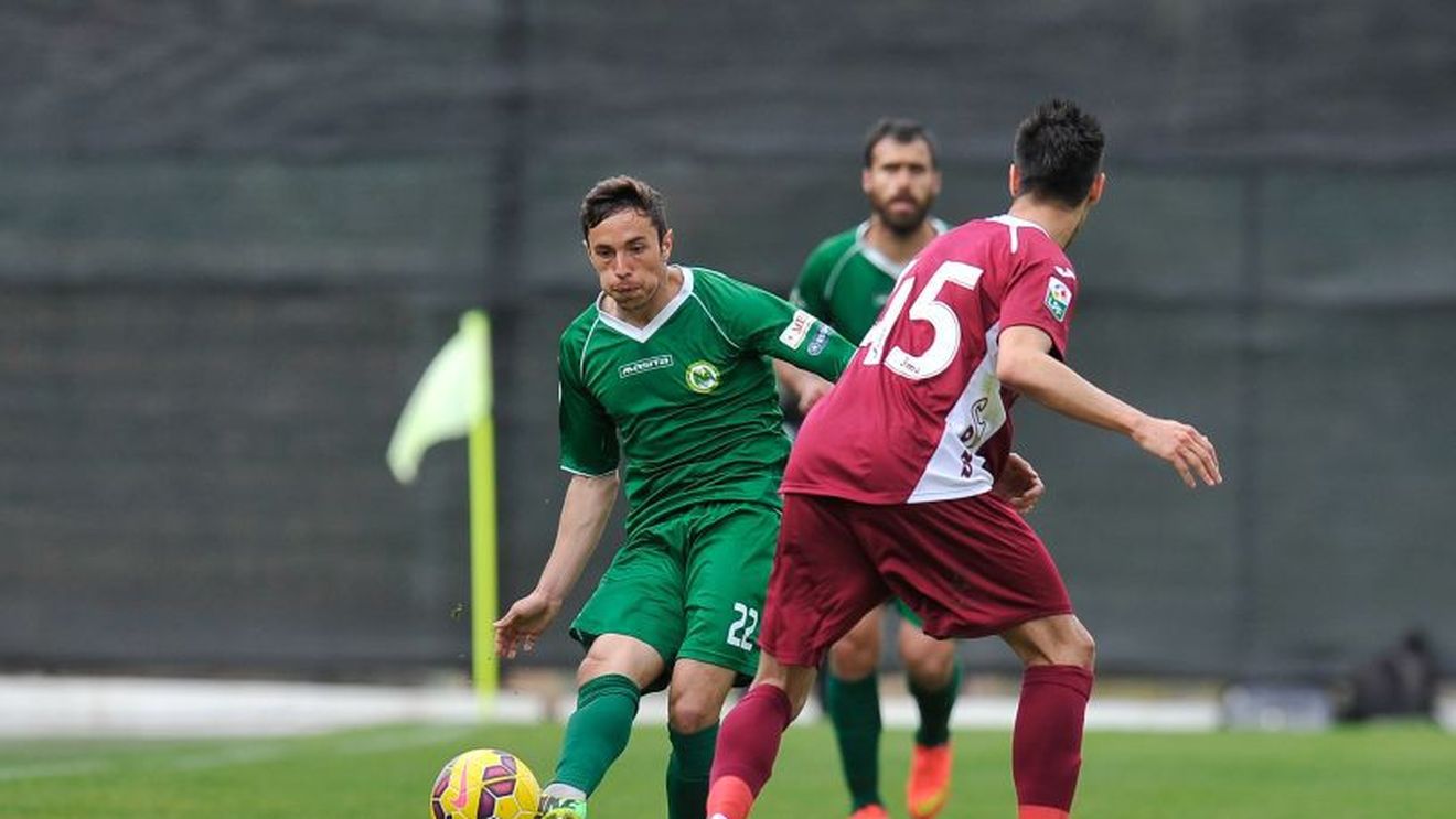 Fotbalistul cu 120 de meciuri în Liga 1 care s-a retras și acum trăiește din poker: "Aveam doar bani de mâncare! Ce să fac, să trăiesc de pe o zi pe alta?"