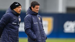 Dezvăluirea lui Cristi Chivu, la prima conferință ca antrenor al Parmei