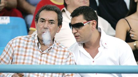 Borcea l-a "gonit", Badea îl aduce înapoi!** Un nou motiv de scandal la Dinamo