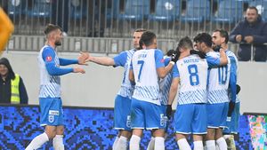 Fostul fotbalist al Universității Craiova e în lotul Sloveniei pentru EURO 2024! Un alt star a revenit la națională după mai bine de doi ani