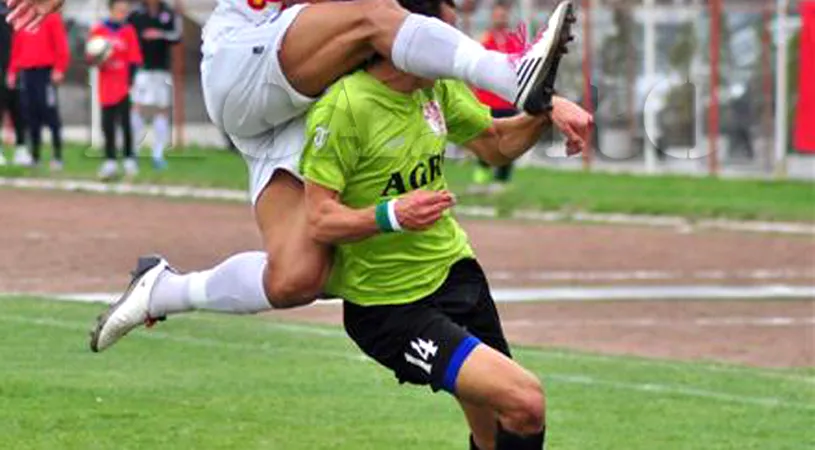 FC Argeș renunță** la Wallace și Ionescu
