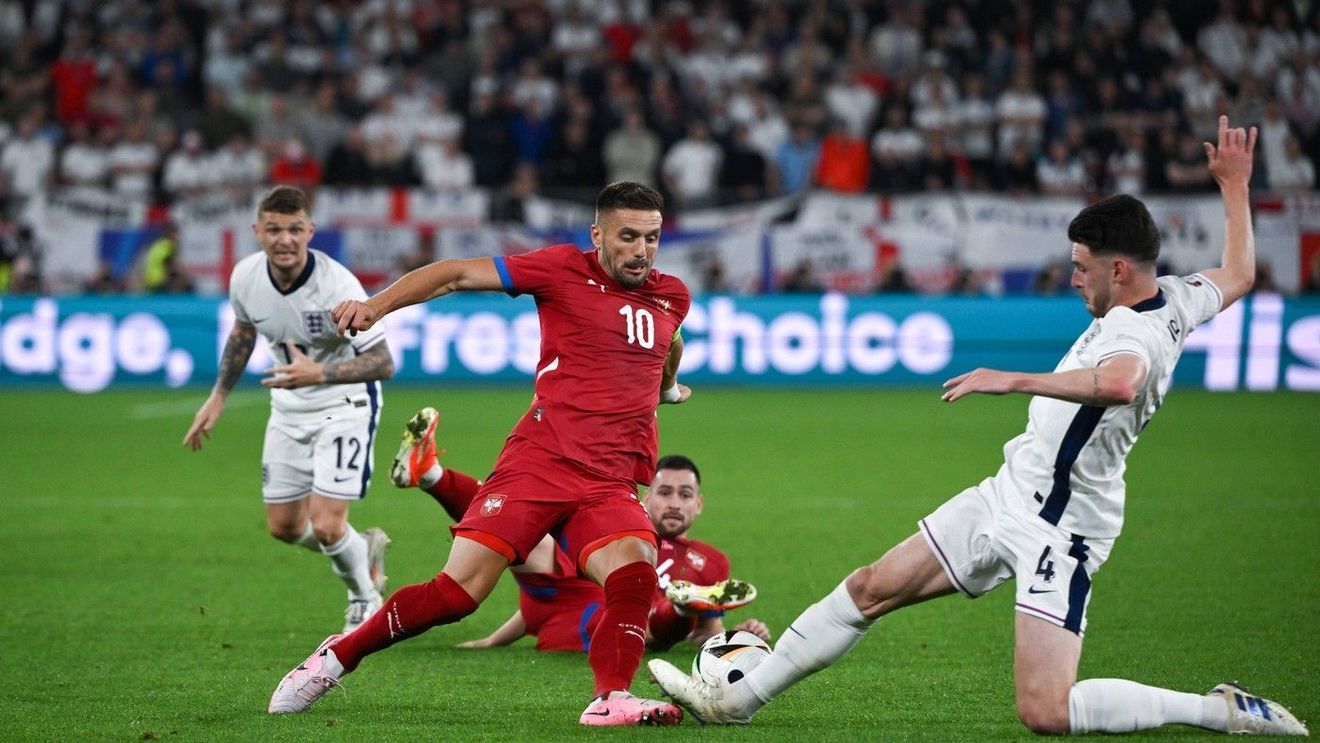Șoc la naționala de la EURO! Un fotbalist a „incendiat” vestiarul: „Sunt cel mai bun din echipă, dar sunt ținut rezervă”