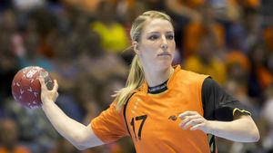 SPECIAL | "I am Groot". Căpitanul naționalei Olandei are diplomă de educatoare și a fost eleva lui Ambros Martin, la Gyor. "O combinație între Andres Iniesta și Paul Pogba. Are un control al mingii aproape de domeniul magiei"