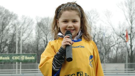 O cântăreață de 11 ani va interpreta imnul României înainte de meciul cu Spania