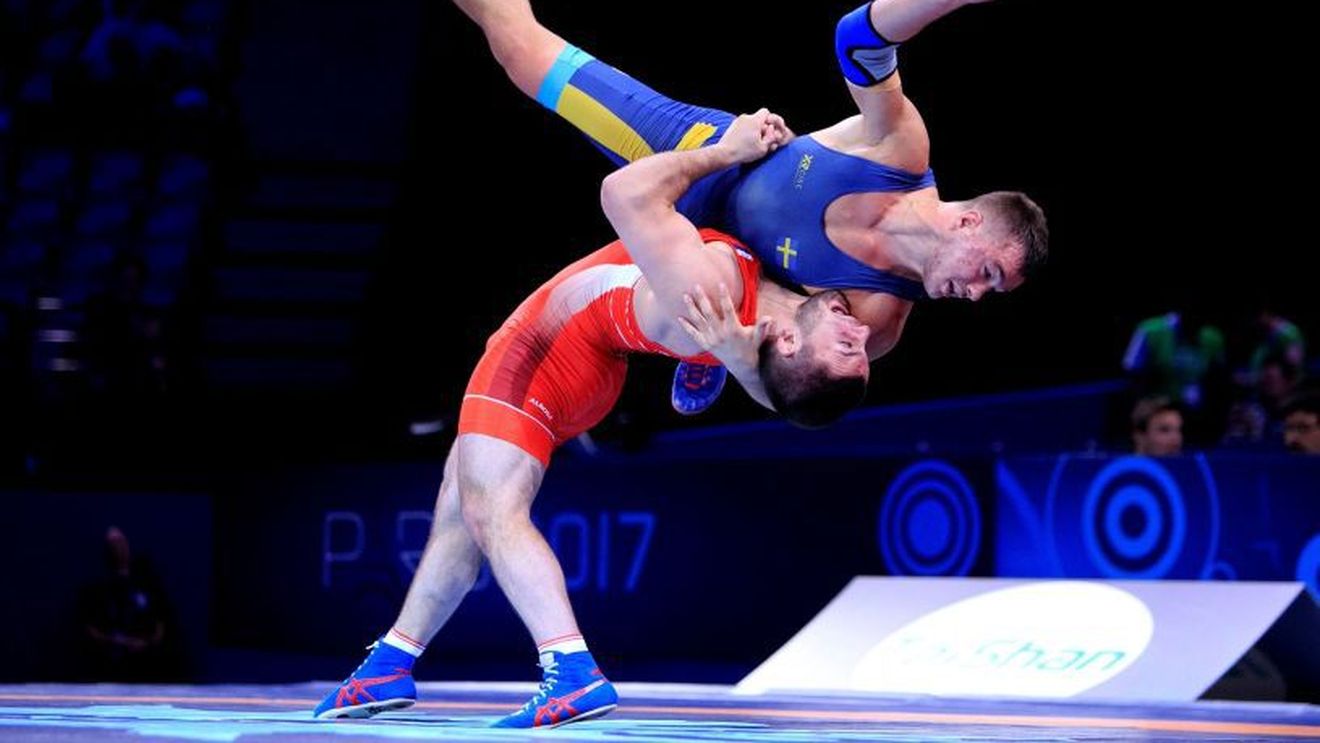 Luptele, acum pe "sticlă"! Competițiile dinaintea JO 2020 sunt la TV. Ce post va transmite