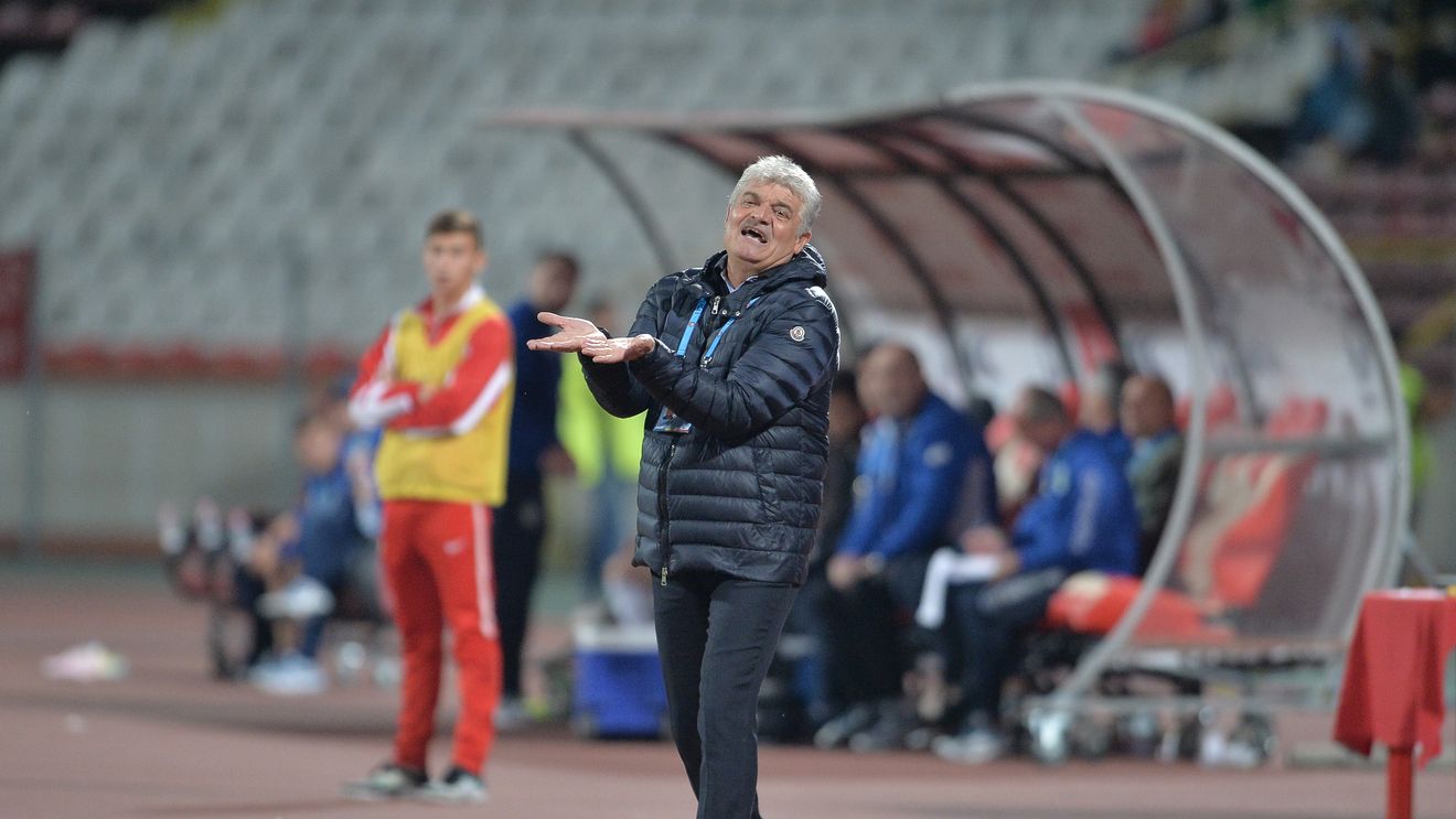 Ioan Andone a "explodat" la finalul meciului cu Botoșani. "Fălcosul" a pus tunurile pe arbitrul Rusandu: "Mai mare viciere de rezultat nu avea cum să fie. Campionatul ăsta e jalnic"