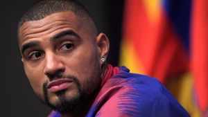 Kevin Prince Boateng și păcatele tinereții: "Te gândești că banii vor fi acolo. Dacă nu joci nu îți pasă, pentru că ai bani și prietenii îți spun că ești fenomenal"